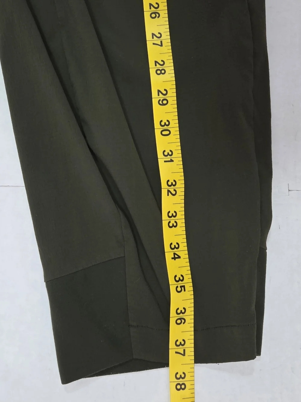 Athleta Womens Trekkie High Rise Jogger Pants Size 20 Aspen Olive Sporty Logo - Picture 7 of 14